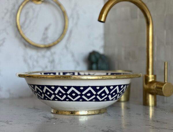 Lavabo en céramique bleu fait main – Évier marocain au design authentique fait main